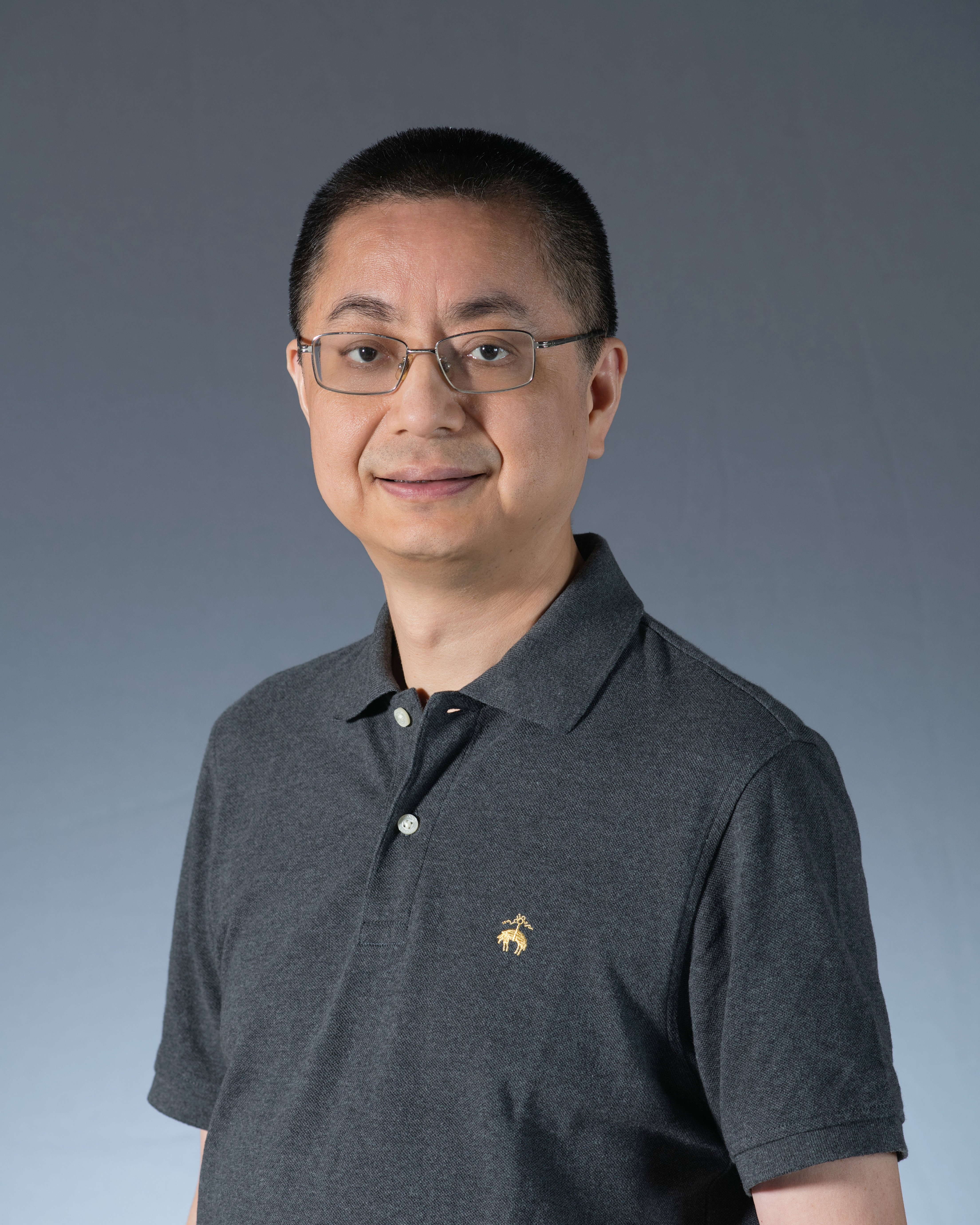 Professor Yizhou YU honoured with 2024 Research Output Prize